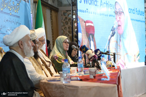 نشست «گفتمان توحیدی اخلاقی‌ امام‌ خمینی(س) در دنیای معاصر؛ دستاوردها و آینده فرارو» (2)