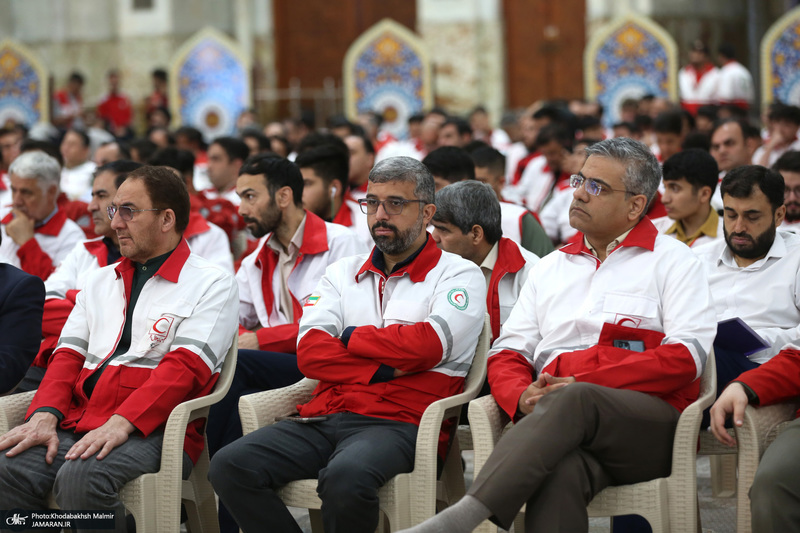دیدار امدادگران هلال احمر با سید حسن خمینی