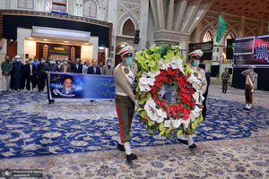 تجدید میثاق رئیس و کارکنان سازمان ثبت و احوال با آرمان های حضرت امام خمینی (س)