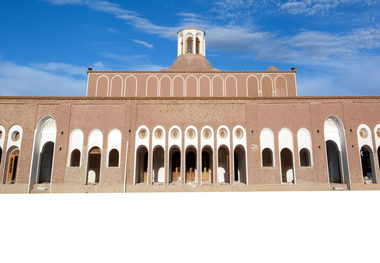 بزرگترین خانه خشتی جهان به شهرداری رفسنجان واگذار شد