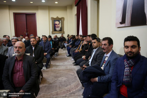 دیدار  رئیس و جمعی از اعضای اتاق اصناف تهران‌ با سید حسن خمینی