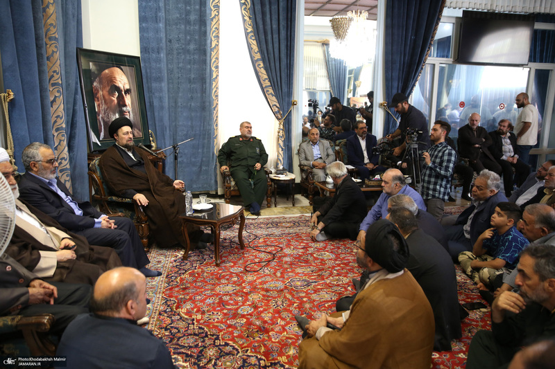 دیدار اعضا و دست اندرکاران ستاد مرکزی سی و ششمین سالگرد بزرگداشت امام خمینی با سید حسن خمینی