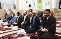 عمامه گذاری جمعی از طلاب به دست آیت‌الله‌العظمی شبیری زنجانی (2)