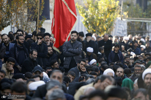 دسته عزاداری روز شهادت حضرت زهرا (س) با حضور آیت الله العظمی وحید خراسانی