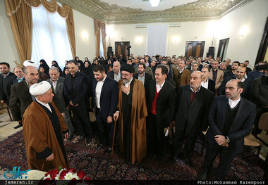 دیدار سرپرست، معاونین و جمعی از کارکنان و دانشجویان دانشگاه آزاد واحد یادگار امام با آیت الله هاشمی رفسنجانی