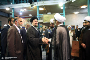 آیین رونمایی از نسخه جدید نرم افزار مجموعه آثار امام خمینی(ره) در حسینیه جماران