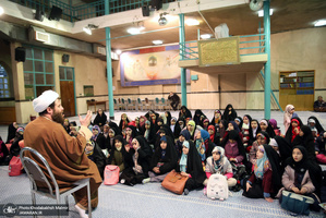 تجدید میثاق دانش آموزان موسسه فرهنگی شهید اسکندری با امام (س) در حسینیه جماران