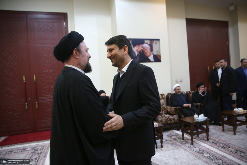 حاشیه تجدیدمیثاق رئیس جمهور و اعضای دولت با آرمان‌های بنیانگذار جمهوری اسلامی ایران