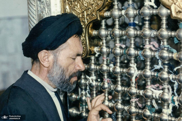 سید علی اکبر ابوترابی فرد که بود؟/چرا زندانی شد؟/وی به هنگام اسارت صاحب چه منصبی بود؟/به چه علت رحلت کرد؟