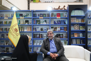 غرفه موسسه تنظیم و نشر آثار امام خمینی (ره) در سی و ششمین نمایشگاه کتاب تهران-4