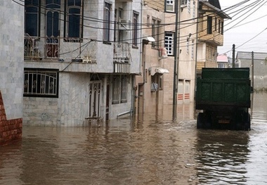 آبگرفتگی پل ارتباطی در 2 شهر و روستا  خسارت به کشاورزی در برخی مناظق دزفول