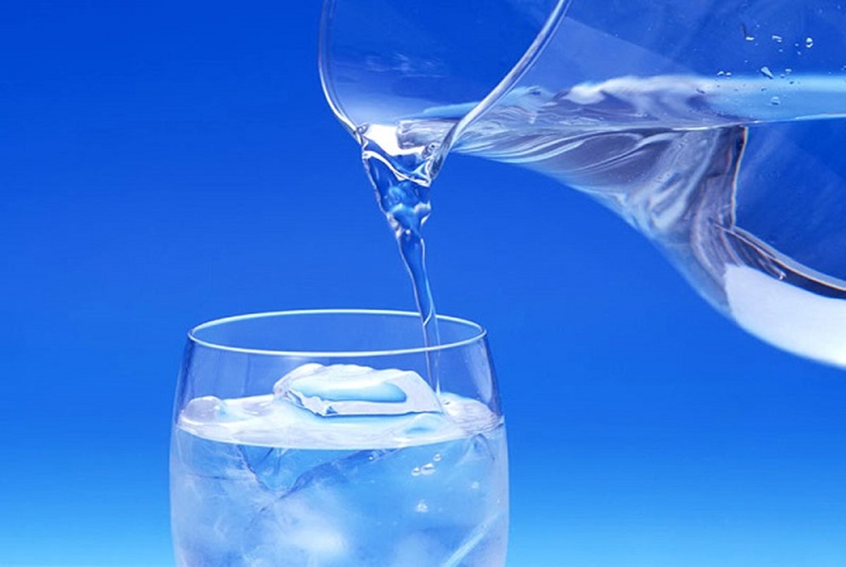 30 روز آب بخورید تا این 6 اتفاق خوب در بدنتان رخ دهد