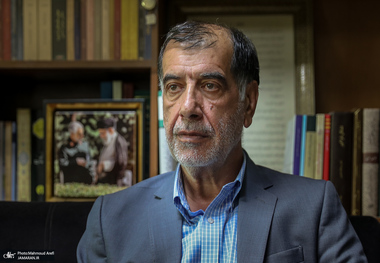 محمدرضا باهنر: تداوم ابدی جنگ خطای راهبردی است/ باید از موضع قدرت مذاکره کنیم