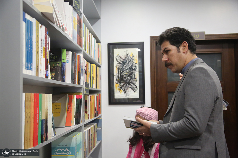 نشست نقد و بررسی کتاب «نبرد قدرت در ایران در دوره جمهوری اسلامی»