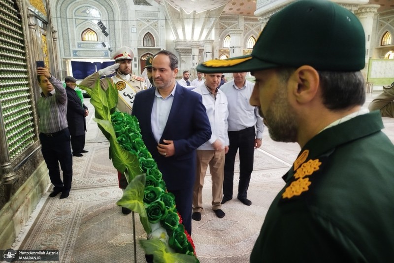 تجدید میثاق جامعه کار و تولید با آرمان های حضرت امام خمینی (س)