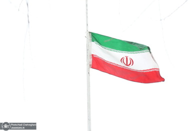 واکنش روزنامه خراسان به ادعای رئیس دانشکده صداوسیما/ نظرسنجی‌ها می‌گوید برخلاف دیدگاه وی فقط ۱۲ درصد مردم، مخاطب رسانه ملی هستند
