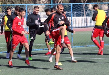 سید جلال در تمرین پرسپولیس حاضر شد+ عکس