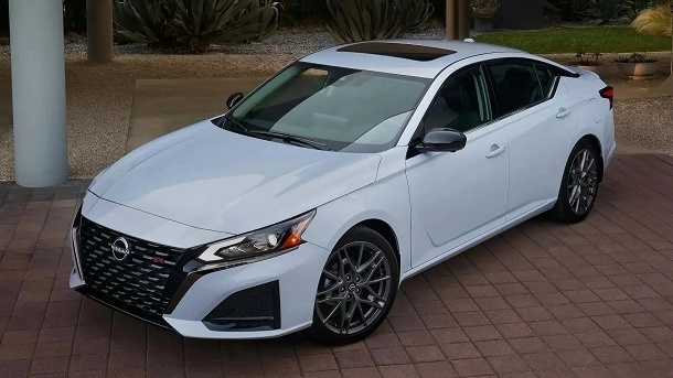 قیمت جدید نیسان های وارداتی خرداد 1404