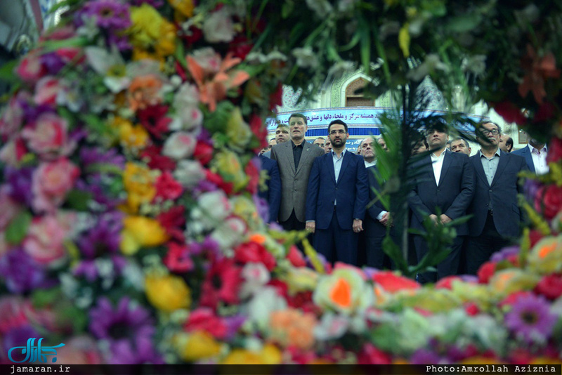 تجدید میثاق وزیر، معاونان و کارکنان وزارت ارتباطات و فناوری اطلاعات با آرمان امام خمینی(س)