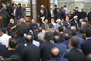 مراسم تشییع نوه حجت الاسلام والمسلمین علیخانی در حرم مطهر امام خمینی (س)