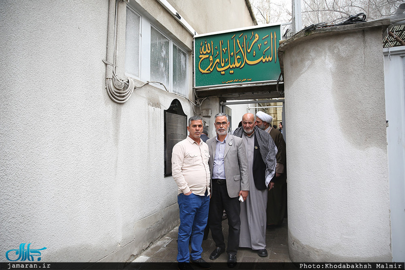 بازدید جمعی از موکب داران شاخص عراق از بیت امام خمینی درجماران