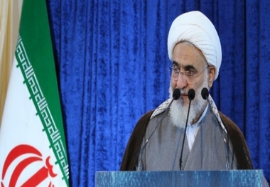 آیت الله عابدینی:صدای انقلاب اسلامی درسراسر جهان طنین انداز شده است