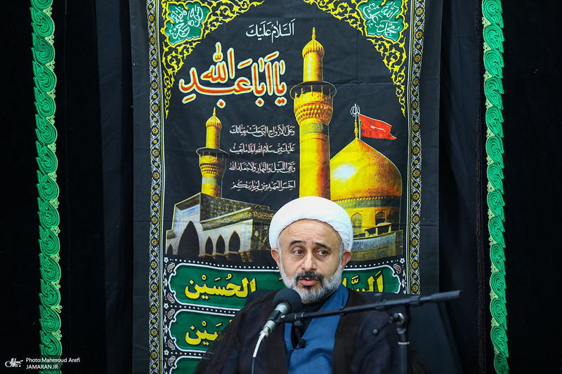 مراسم عزاداری حضرت اباعبدالله الحسین (ع) در منزل حسن روحانی / نقویان