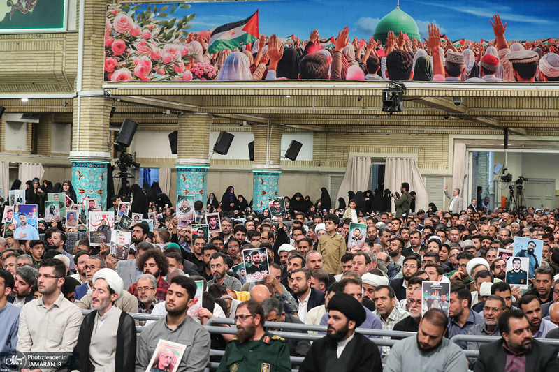 مراسم گرامیداشت عید میلاد پیامبر اکرم (ص) و امام صادق (ع) در حسینیه امام خمینی (ره)