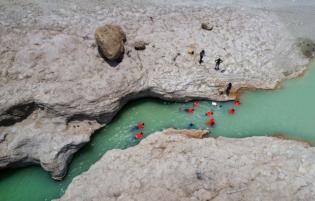 پارسیان شهرستان چشمه ها پذیرای مهمانان نوروزی