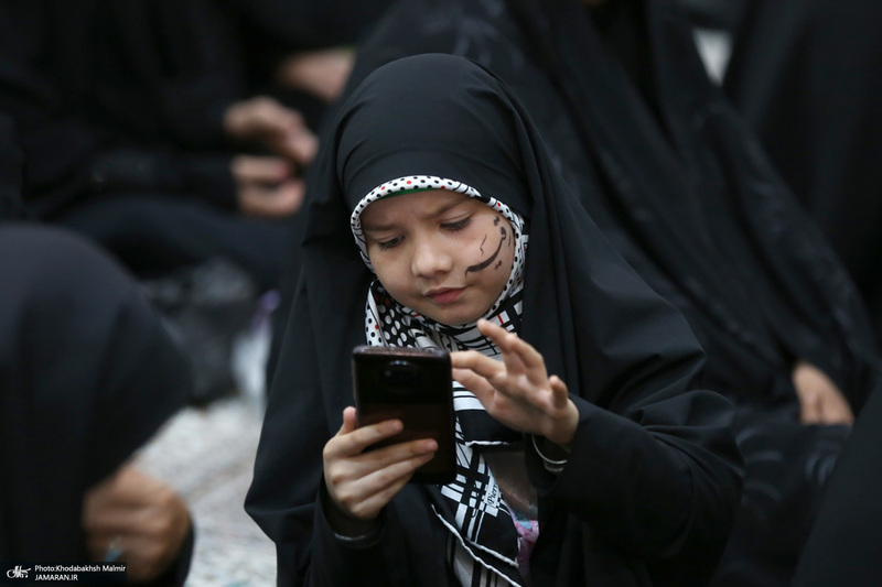 مراسم عزاداری شب عاشورای حسینی (ع) در حرم امام خمینی (س) 2