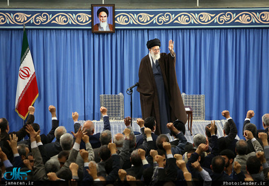  دیدار وزیر و جمعی از کارکنان وزارت اطلاعات با رهبر معظم انقلاب