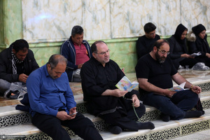 احیای شب بیست و سوم ماه مبارک رمضان در حرم مطهر امام خمینی (س)