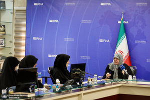 مراسم رونمایی کتاب اسرائیل آن شر مطلق