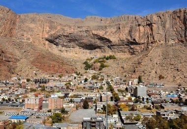 ماکو؛ شهری که در دل سنگهاست