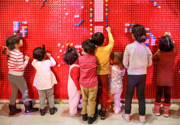 فرزندخواندگی یکی از مهم‌ترین راهکارهای کاهش طلاق است

