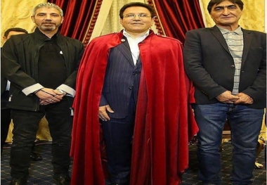 در پرسپولیس چه می گذرد؟!/ شنلی از جنس پول، احترامی از جنس اسکناس!