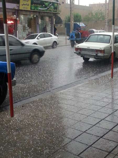 رگبار شدید باران و تگرگ در شمال آذربایجان غربی