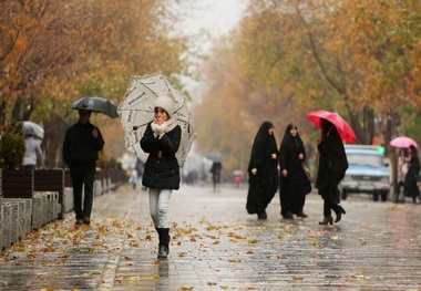 سامانه بارشی روز جمعه از همدان خارج می شود