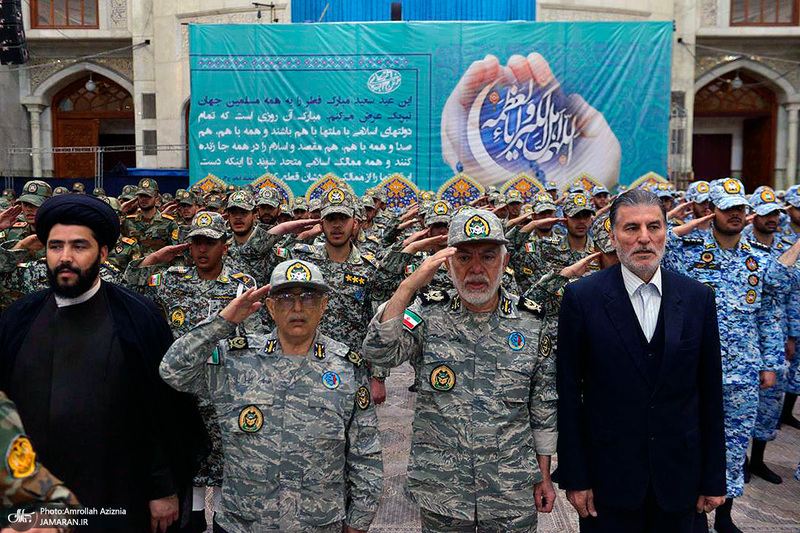 تجدید میثاق فرماندهان، پیشکسوتان و دانشجویان اعزامی ارتش به دروه معارف جنگ با آرمان های امام خمینی (س)