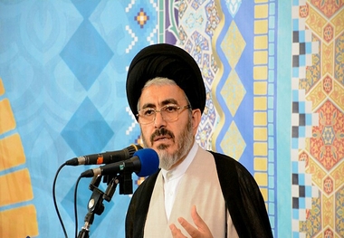 تدیّن و خدامحوری باید اساس انتخاب وزیران باشد