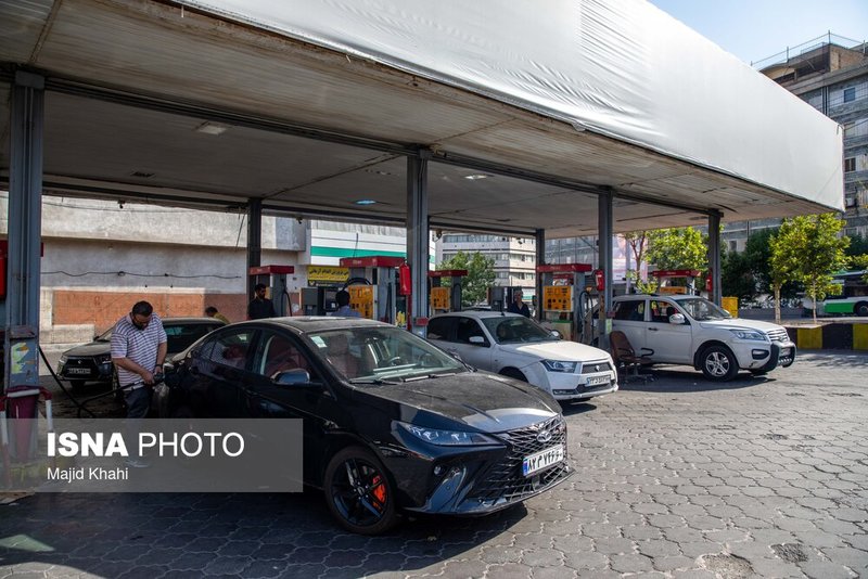 جریان عادی زندگی در شهر تهران...