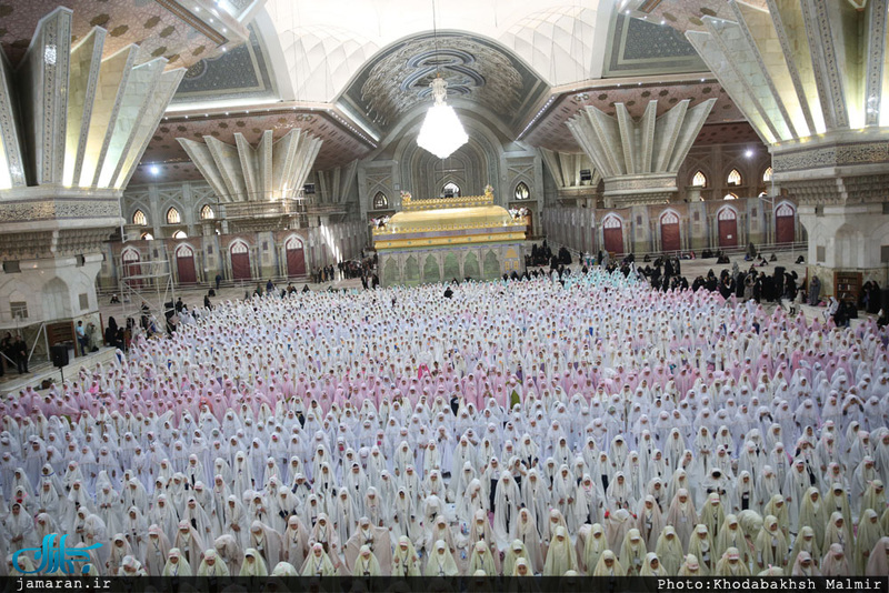 جشن تکلیف دانش آموزان دختر در حرم مطهر امام خمینی(س) 