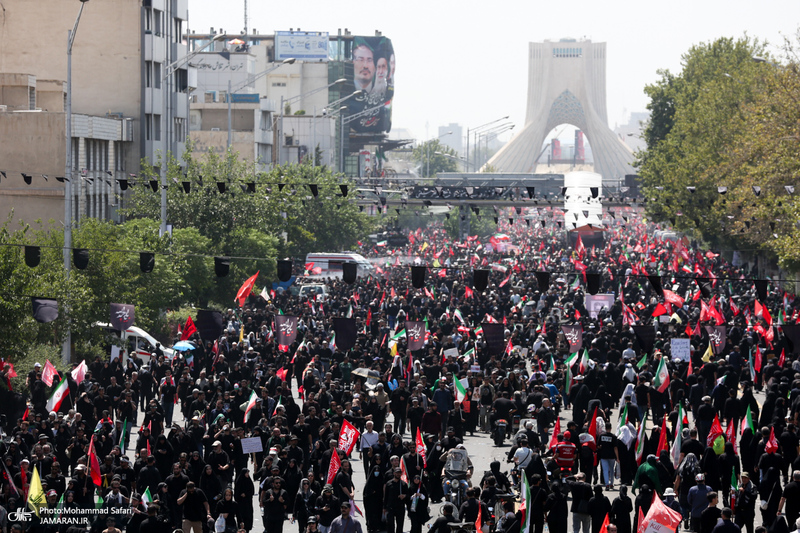 مراسم تشییع پیکر مطهر رهبر شهید انقلاب در تهران