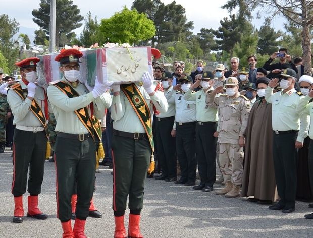 پیکر شهید خلبان «علی عیدی» در کرمانشاه به خاک سپرده شد