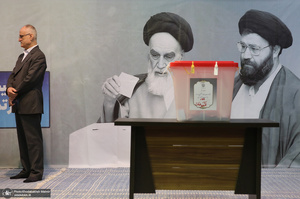 مرحله دوم انتخابات ریاست جمهوری چهاردهم در حسینیه جماران - 3