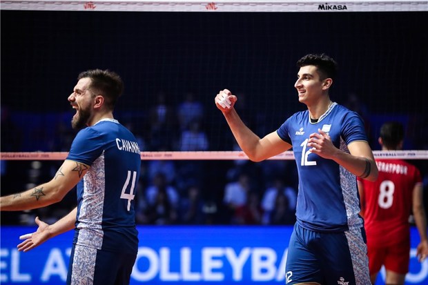 آرژانتین ۳- آلمان ۲ / والیبال آلبی سلسته جور فوتبالش را کشید