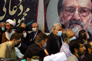 مراسم وداع با پیکر حجت الاسلام و المسلمین سید محمود دعایی در حسینیه جماران -3