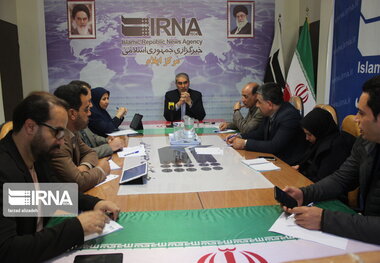 گوی و میدان انتخابات در دست رسانه ها