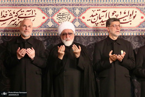 مراسم شب شهادت امام رضا (ع) در حرم مطهر رضوی