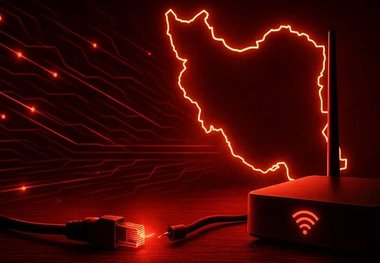 یک روزنامه با اشاره به کمپین قطع اینترنت: رئیس‌جمهور در موضوع اینترنت و رفع محدودیت‌های ارتباطی حاضر به عقب‌نشینی آسان نیست/ تهدید به استیضاح وزیر ارتباطات اقدامی نمادین برای ارسال پیام سیاسی به بدنه حامیان محدودسازی اینترنت است